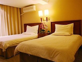 Greentree Inn Sichuan North Road เซี่ยงไฮ้ ภายนอก รูปภาพ