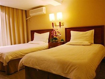 Greentree Inn Sichuan North Road เซี่ยงไฮ้ ภายนอก รูปภาพ